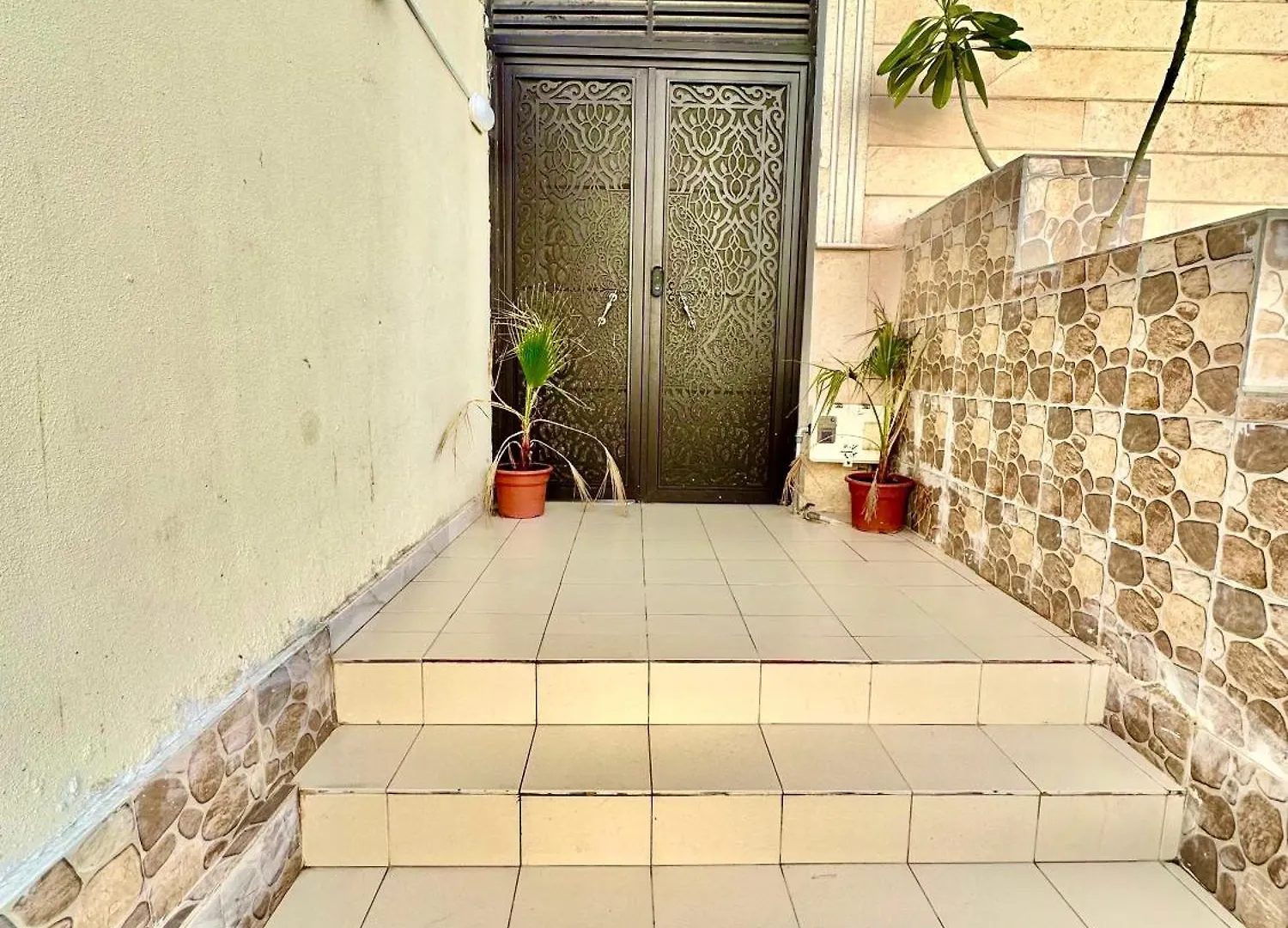 Apartment Ferienwohnung شقة بتصميم انيق وغرفتين نوم Medina Saudi-Arabien
